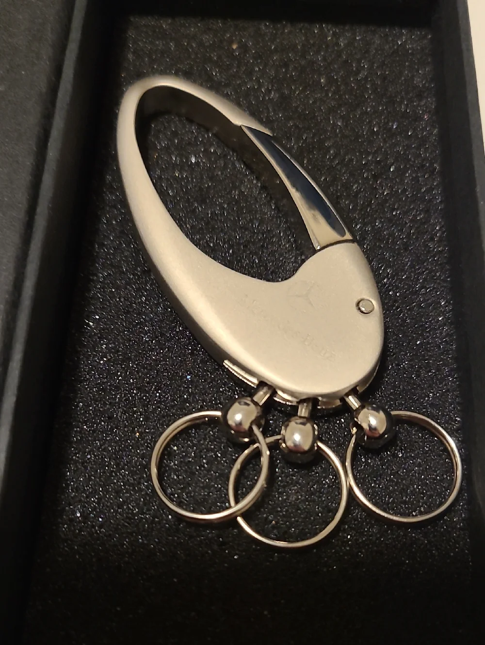 Mercedes Benz Carabiner Keychain Trucker Selection And Stick Pin NWT